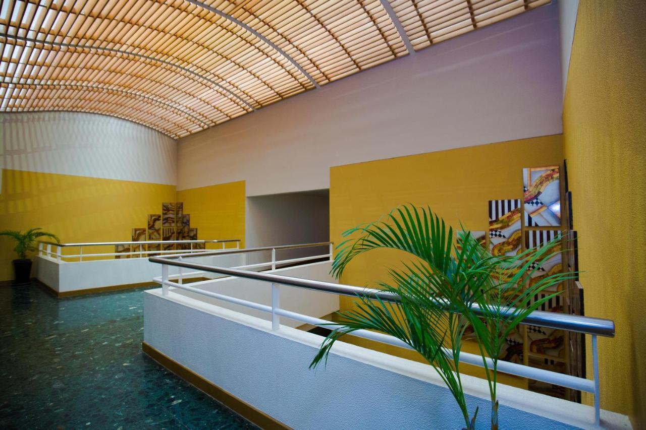 Gateway Hotel Port Moresby Exterior photo